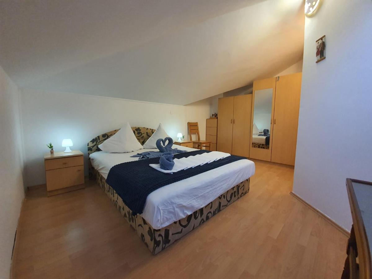 Apartment D Free Parking & Wifi, Walking Distance To Centrum Zadar Exterior foto