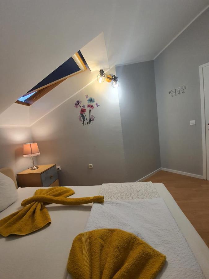 Apartment D Free Parking & Wifi, Walking Distance To Centrum Zadar Exterior foto